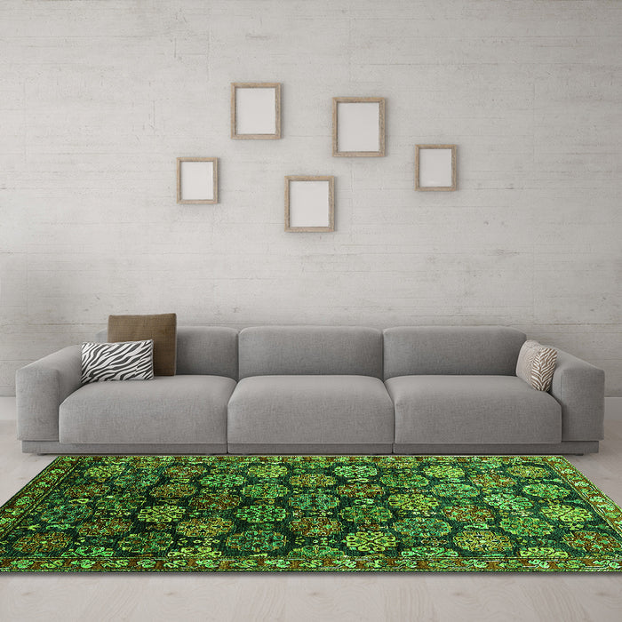 Machine Washable Oriental Green Industrial Area Rugs in a Living Room,, wshurb2295grn