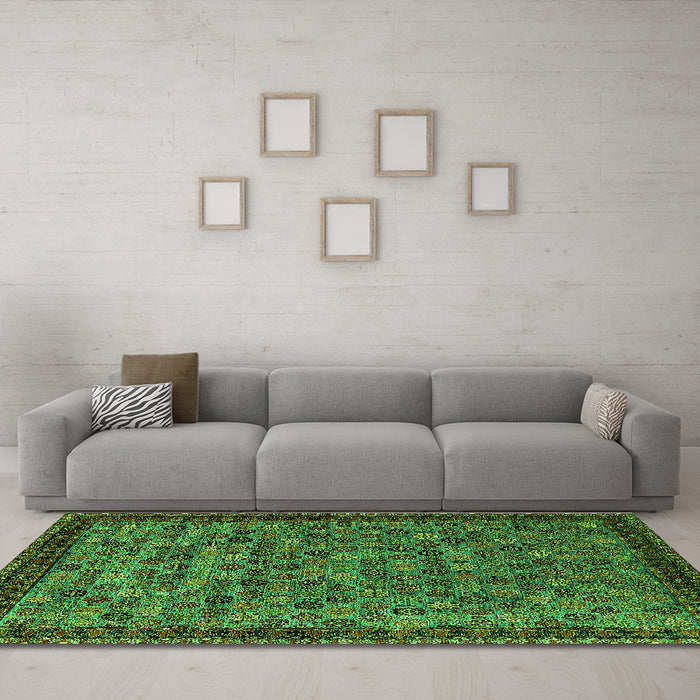 Machine Washable Oriental Green Industrial Area Rugs in a Living Room,, wshurb2298grn