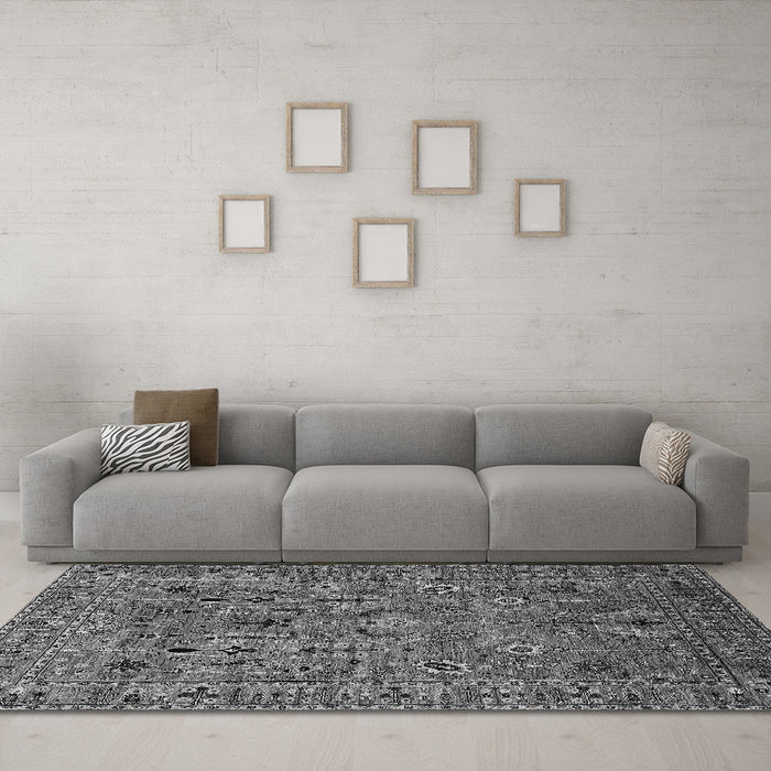 Machine Washable Oriental Gray Industrial Rug in a Living Room,, wshurb2304gry