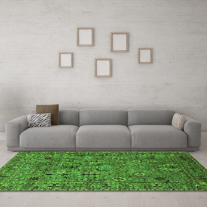 Machine Washable Oriental Green Industrial Area Rugs in a Living Room,, wshurb2304grn