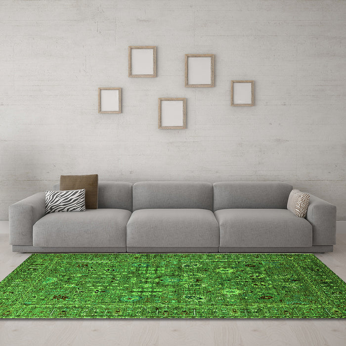 Machine Washable Oriental Green Industrial Area Rugs in a Living Room,, wshurb2305grn
