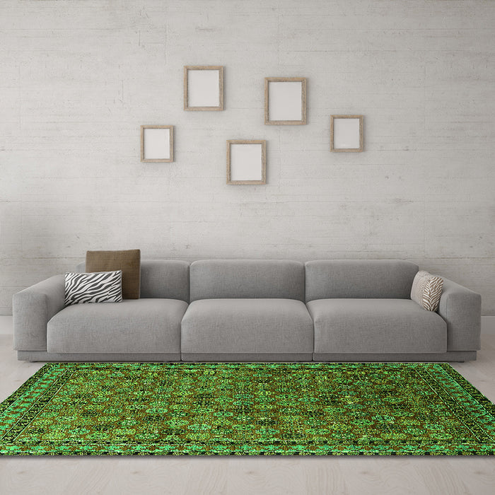 Machine Washable Oriental Green Industrial Area Rugs in a Living Room,, wshurb2308grn