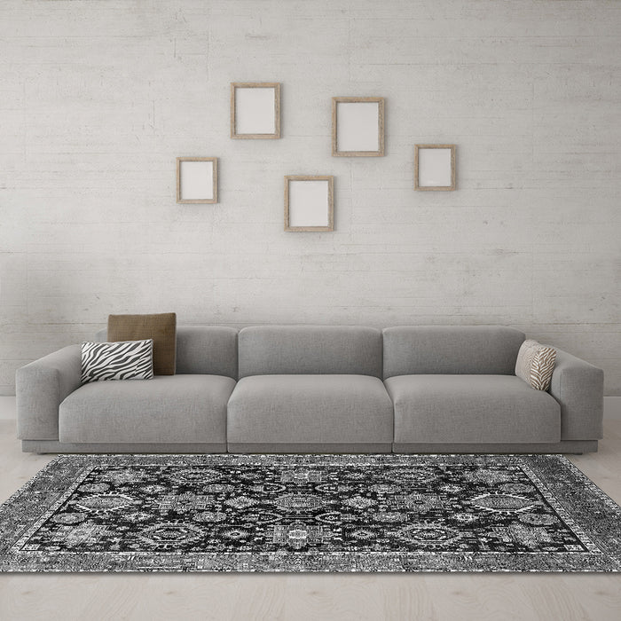 Machine Washable Oriental Gray Industrial Rug in a Living Room,, wshurb2311gry