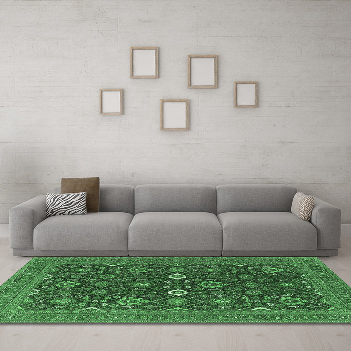 Machine Washable Oriental Emerald Green Industrial Area Rugs in a Living Room,, wshurb2320emgrn