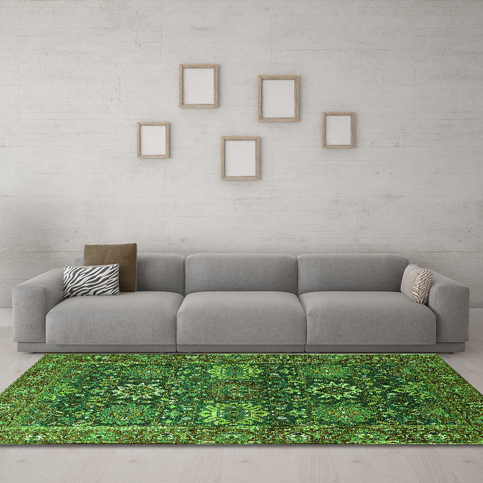 Machine Washable Oriental Green Industrial Area Rugs in a Living Room,, wshurb2322grn