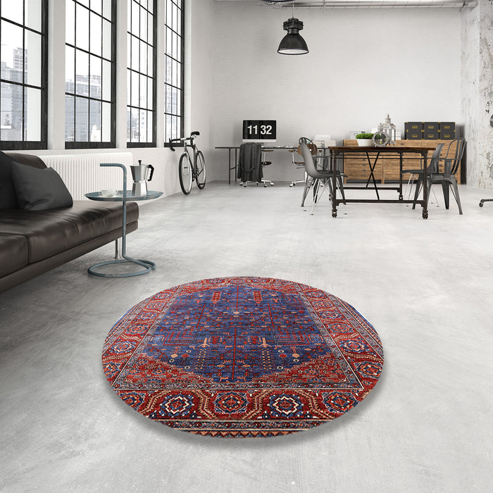 Round Machine Washable Industrial Modern Carbon Red Rug in a Office, wshurb2323