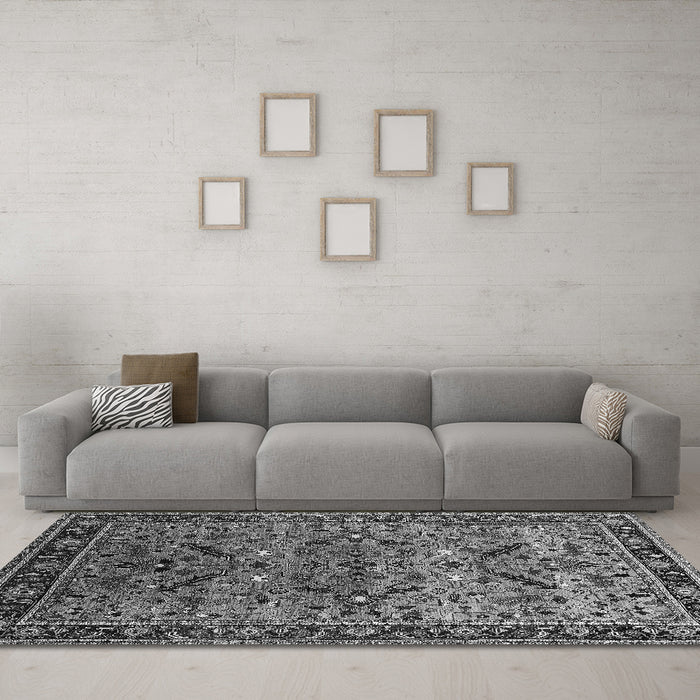 Machine Washable Oriental Gray Industrial Rug in a Living Room,, wshurb2327gry