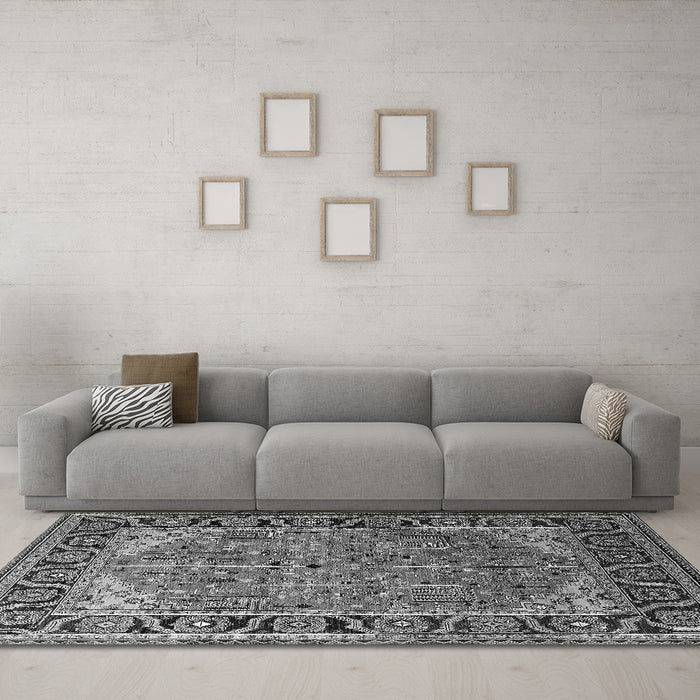 Machine Washable Oriental Gray Industrial Rug in a Living Room,, wshurb2330gry