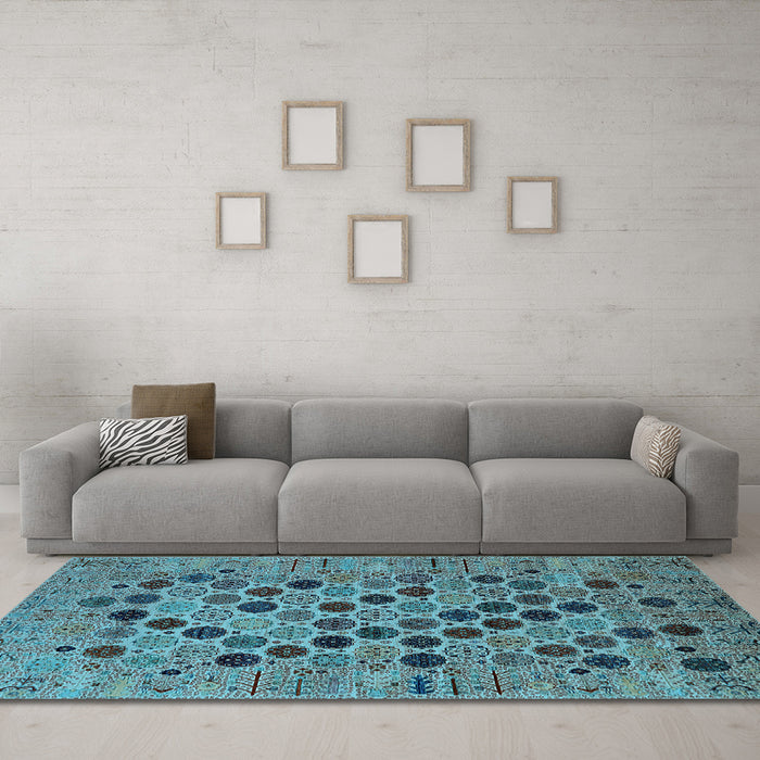 Machine Washable Oriental Light Blue Industrial Rug in a Living Room, wshurb2332lblu