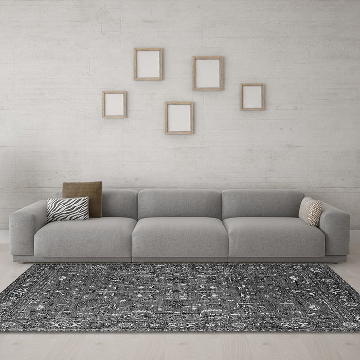 Machine Washable Oriental Gray Traditional Rug in a Living Room,, wshurb2333gry