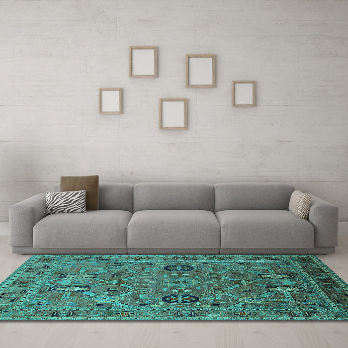 Machine Washable Oriental Turquoise Traditional Area Rugs in a Living Room,, wshurb2336turq