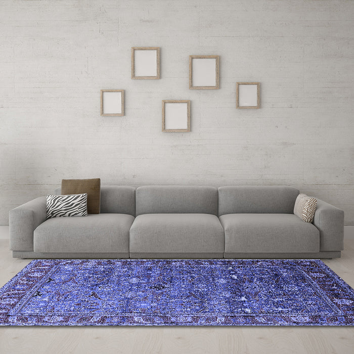 Machine Washable Oriental Blue Traditional Rug in a Living Room, wshurb2345blu