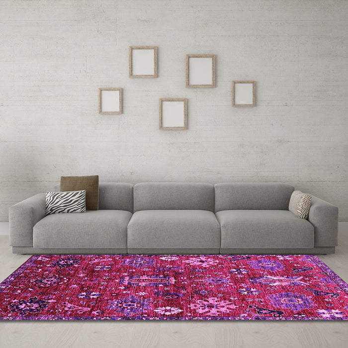 Machine Washable Oriental Pink Industrial Rug in a Living Room, wshurb2347pnk