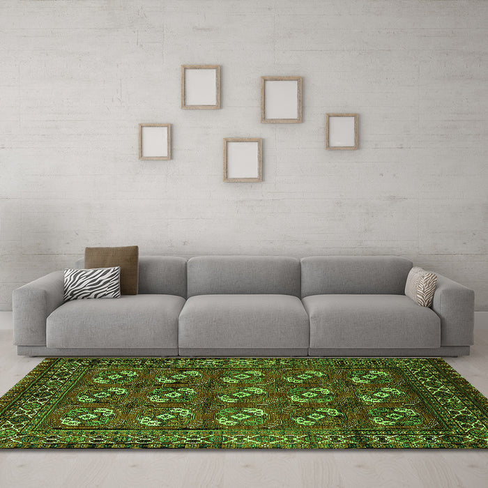 Machine Washable Oriental Green Industrial Area Rugs in a Living Room,, wshurb2353grn
