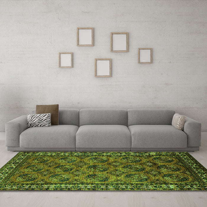 Machine Washable Oriental Green Industrial Area Rugs in a Living Room,, wshurb2354grn