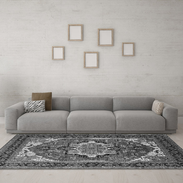 Machine Washable Persian Gray Traditional Rug in a Living Room,, wshurb2355gry