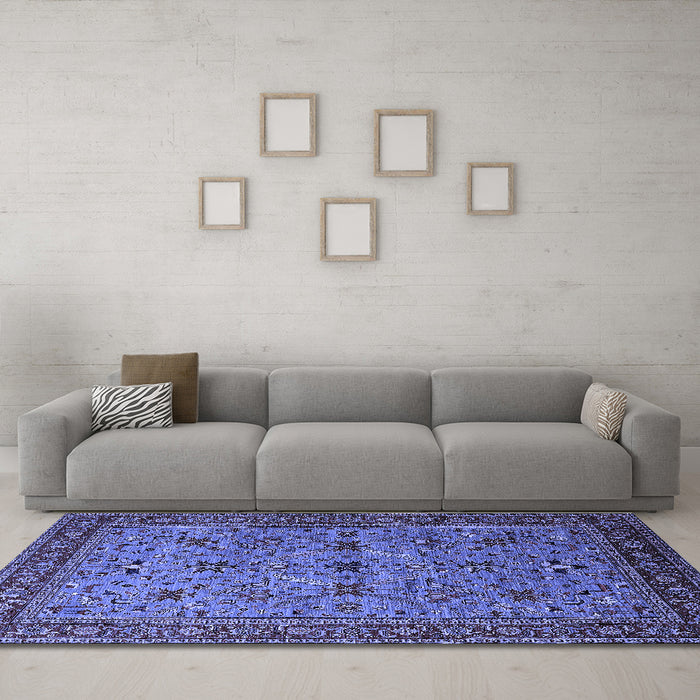 Machine Washable Oriental Blue Traditional Rug in a Living Room, wshurb2358blu