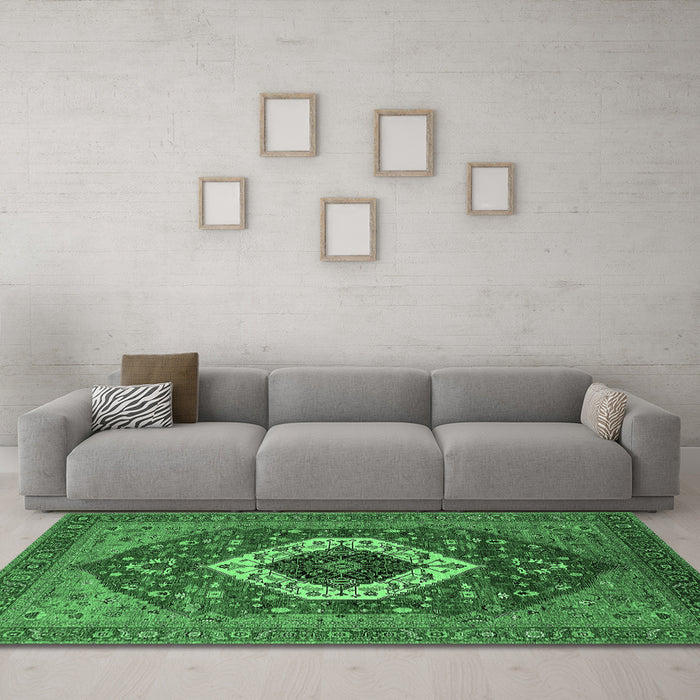 Machine Washable Persian Emerald Green Traditional Area Rugs in a Living Room,, wshurb2360emgrn