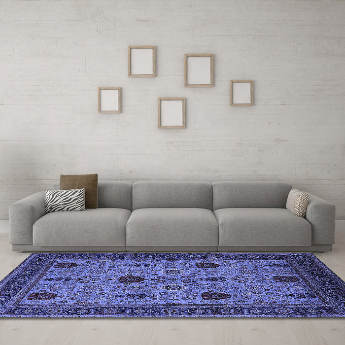 Machine Washable Oriental Blue Traditional Rug in a Living Room, wshurb2361blu