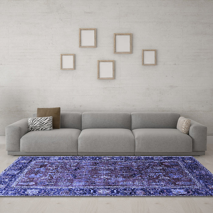Machine Washable Oriental Blue Traditional Rug in a Living Room, wshurb2366blu