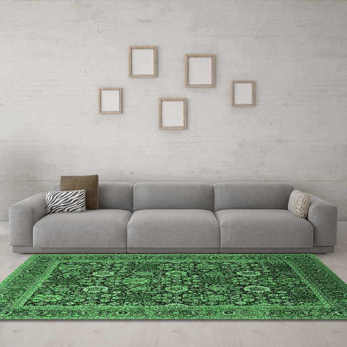Machine Washable Oriental Emerald Green Industrial Area Rugs in a Living Room,, wshurb2373emgrn