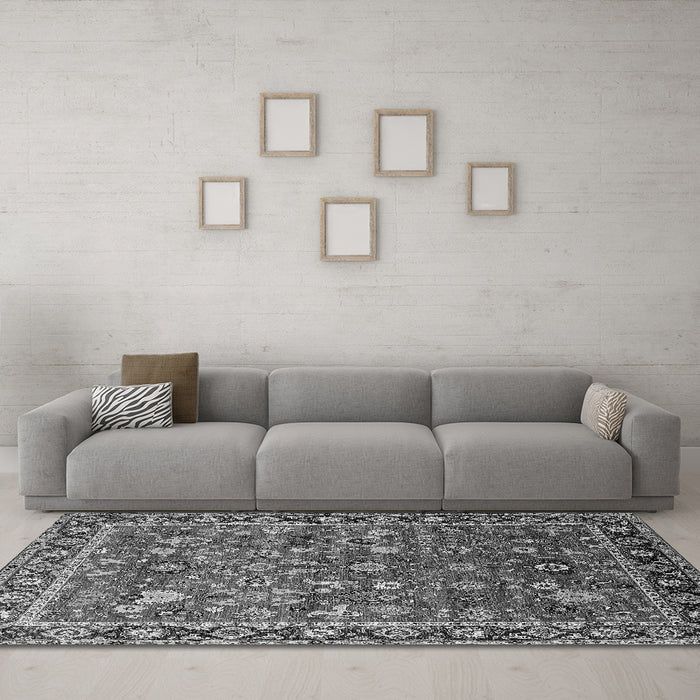 Machine Washable Oriental Gray Industrial Rug in a Living Room,, wshurb2376gry