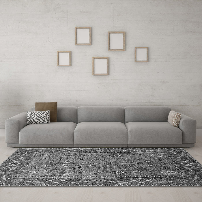 Machine Washable Oriental Gray Industrial Rug in a Living Room,, wshurb2380gry
