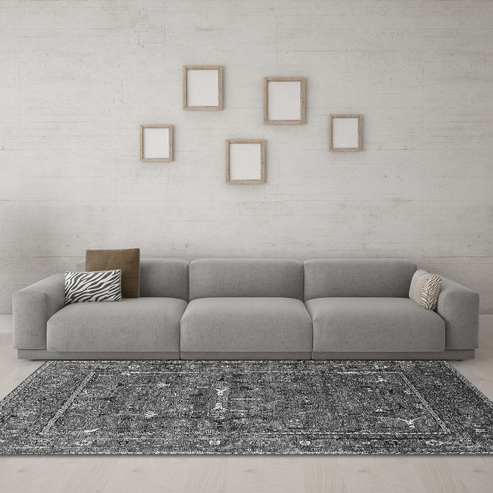 Machine Washable Oriental Gray Industrial Rug in a Living Room,, wshurb2385gry