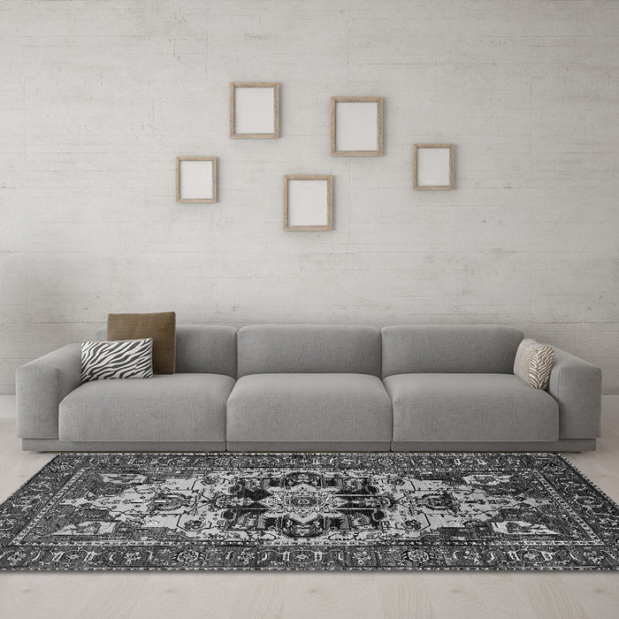Machine Washable Oriental Gray Industrial Rug in a Living Room,, wshurb2388gry