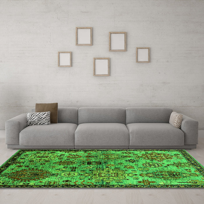 Machine Washable Oriental Green Industrial Area Rugs in a Living Room,, wshurb2390grn