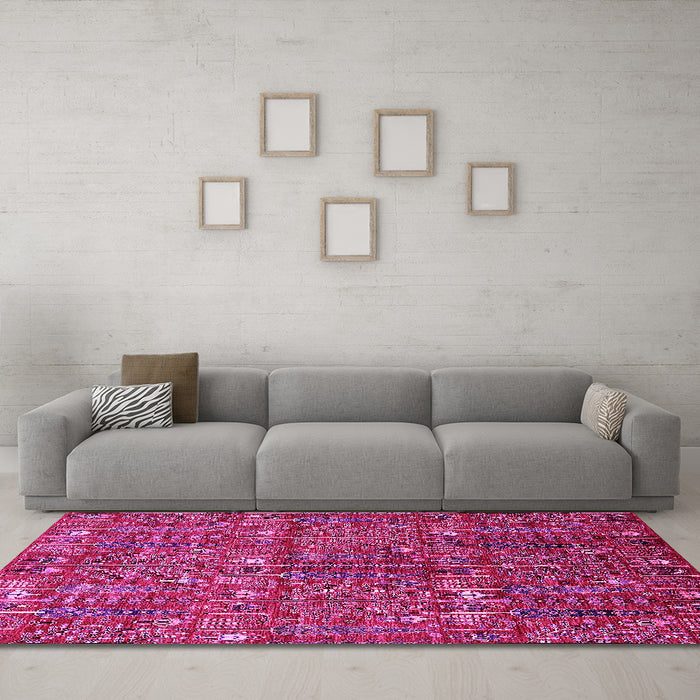 Machine Washable Oriental Pink Industrial Rug in a Living Room, wshurb2391pnk