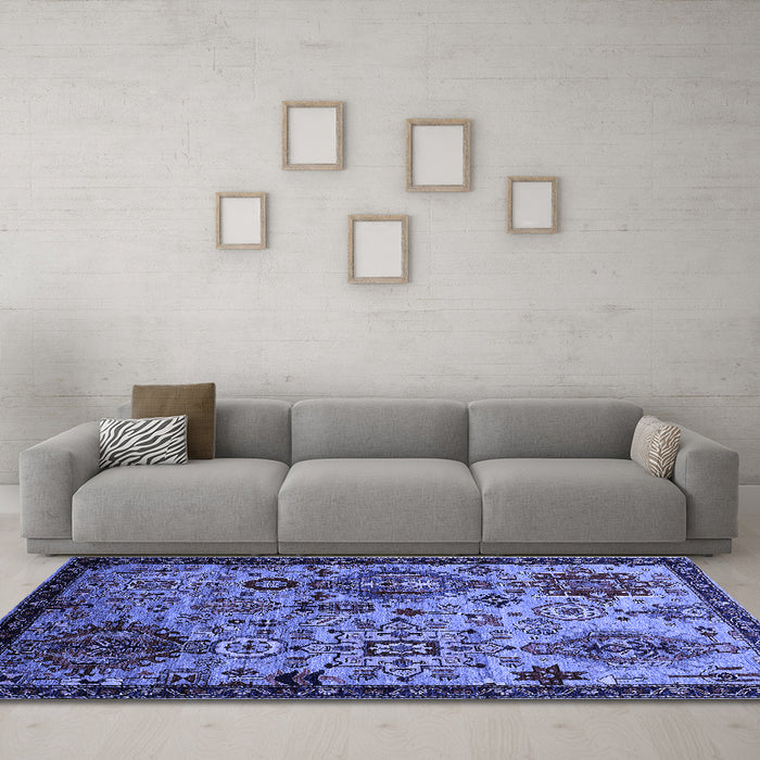 Machine Washable Oriental Blue Industrial Rug in a Living Room, wshurb2392blu