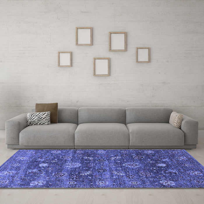 Machine Washable Oriental Blue Industrial Rug in a Living Room, wshurb2397blu