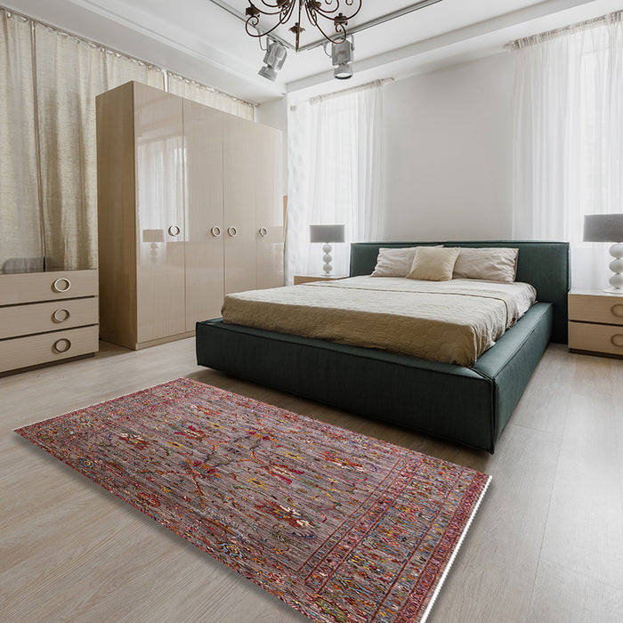 Mid-Century Modern Pink Oriental Rug in a Bedroom, urb2400