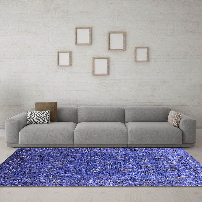 Machine Washable Oriental Blue Traditional Rug in a Living Room, wshurb2420blu