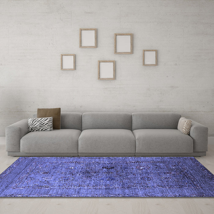 Machine Washable Oriental Blue Industrial Rug in a Living Room, wshurb2428blu