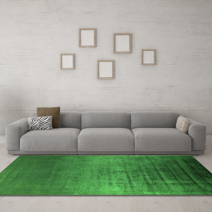Machine Washable Oriental Green Industrial Area Rugs in a Living Room,, wshurb2433grn
