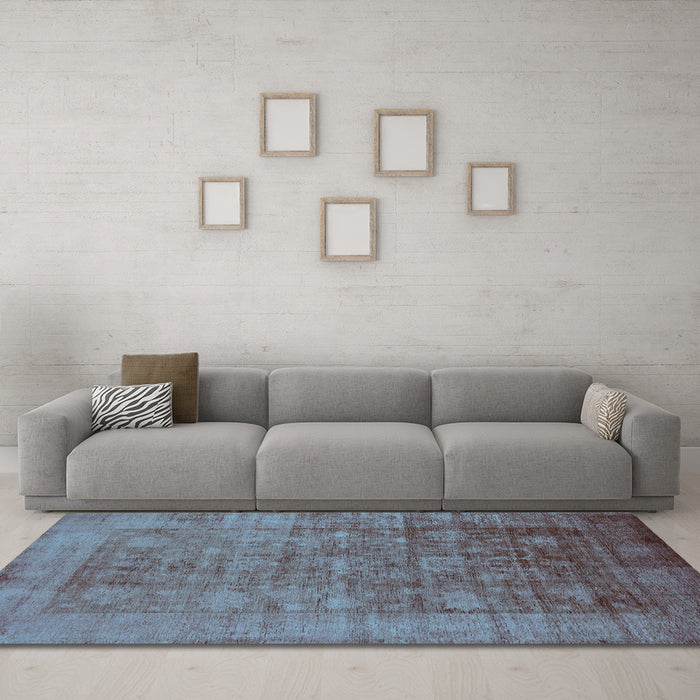 Machine Washable Oriental Light Blue Industrial Rug in a Living Room, wshurb2435lblu