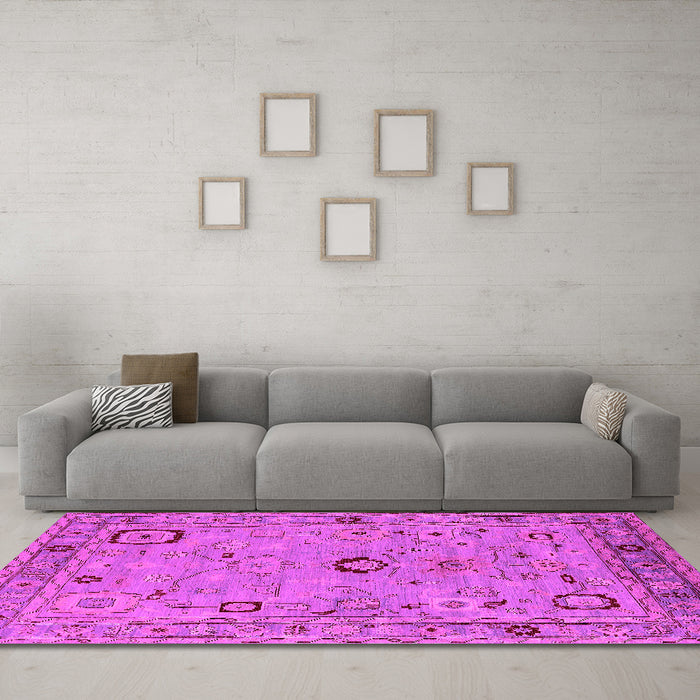 Machine Washable Oriental Pink Traditional Rug in a Living Room, wshurb2440pnk