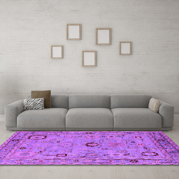Machine Washable Oriental Purple Traditional Area Rugs in a Living Room, wshurb2440pur
