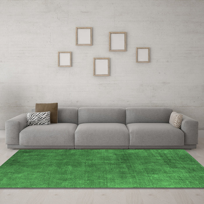 Machine Washable Persian Emerald Green Bohemian Area Rugs in a Living Room,, wshurb2443emgrn