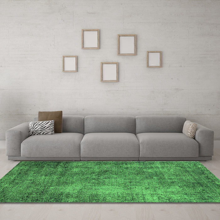 Machine Washable Oriental Green Industrial Area Rugs in a Living Room,, wshurb2445grn