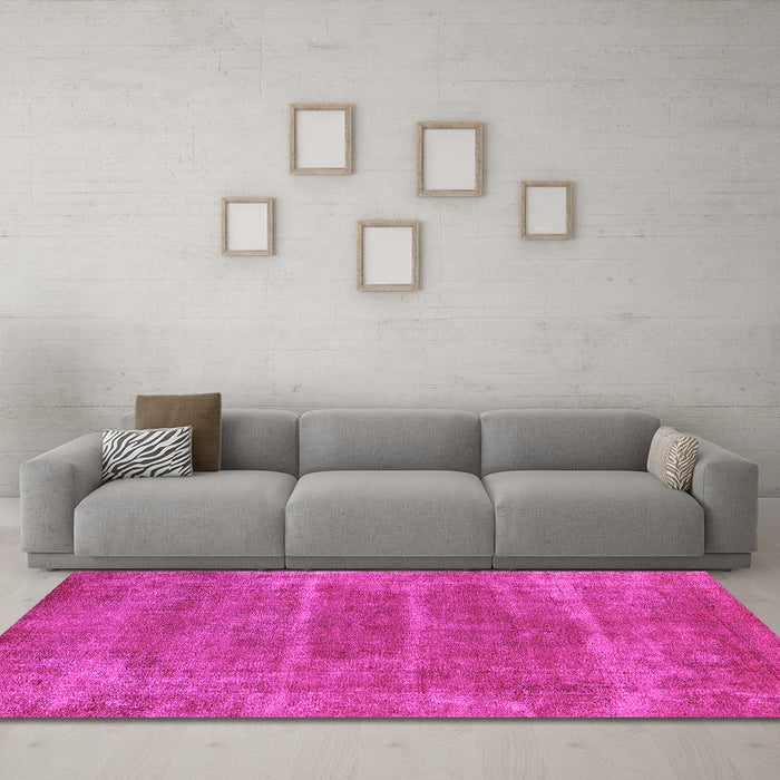 Machine Washable Oriental Pink Industrial Rug in a Living Room, wshurb2446pnk