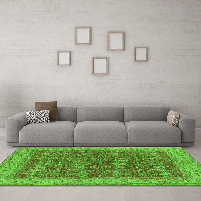 Machine Washable Oriental Green Industrial Area Rugs in a Living Room,, wshurb2454grn