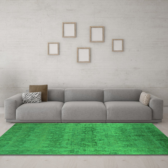 Machine Washable Oriental Green Industrial Area Rugs in a Living Room,, wshurb2455grn
