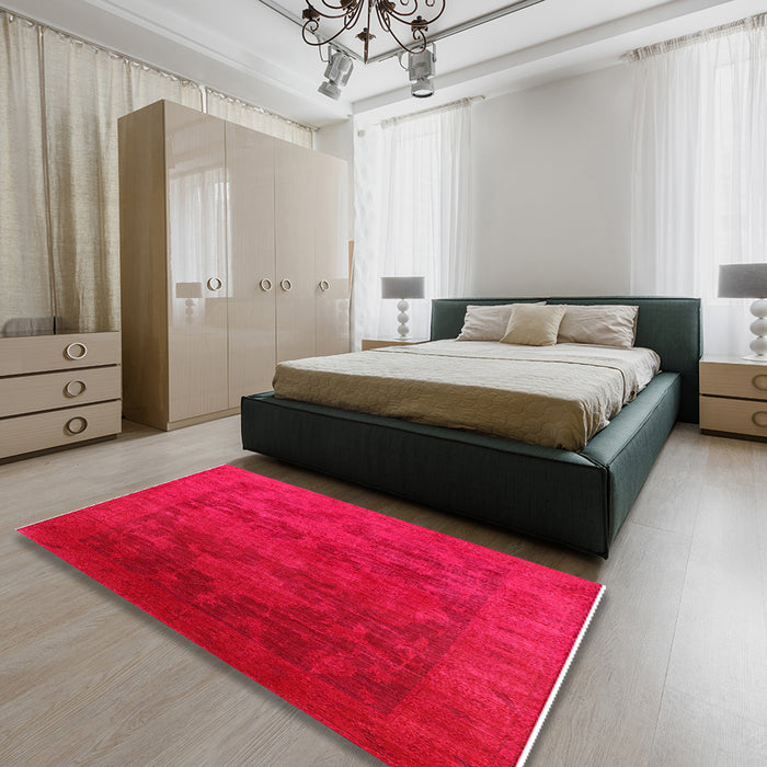 Machine Washable Industrial Modern Red Rug in a Bedroom, wshurb2458