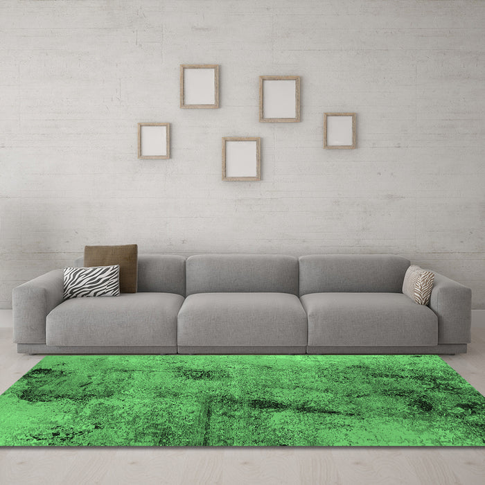 Machine Washable Oriental Emerald Green Industrial Area Rugs in a Living Room,, wshurb2464emgrn