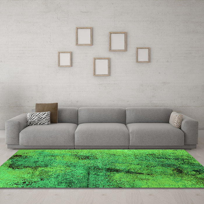 Machine Washable Oriental Green Industrial Area Rugs in a Living Room,, wshurb2464grn