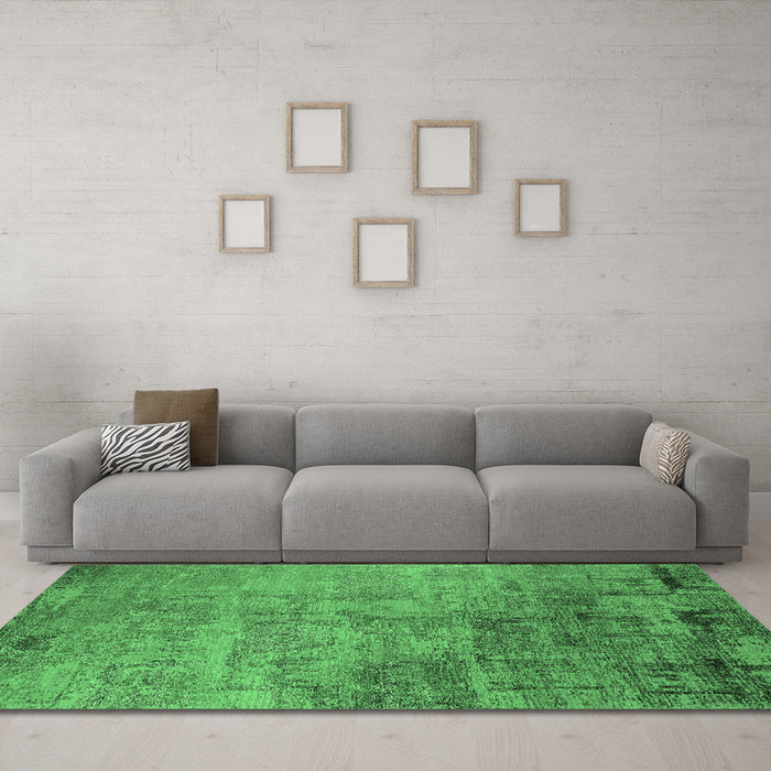 Machine Washable Oriental Emerald Green Industrial Area Rugs in a Living Room,, wshurb2465emgrn