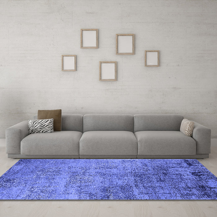 Machine Washable Oriental Blue Industrial Rug in a Living Room, wshurb2465blu
